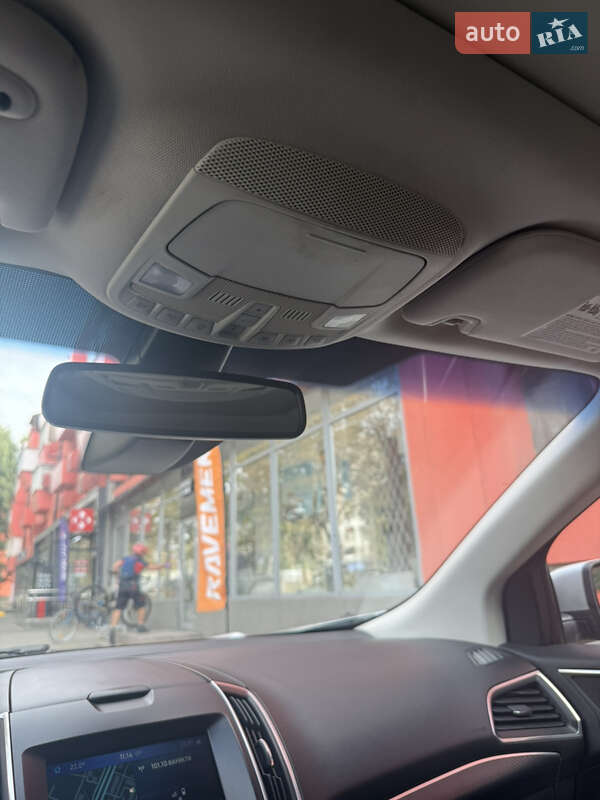 Позашляховик / Кросовер Ford Edge 2016 в Дніпрі фото 9 Позашляховик / Кросовер Ford Edge 2016 в Дніпрі