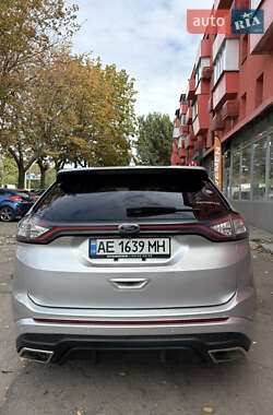 Внедорожник / Кроссовер Ford Edge 2016 в 