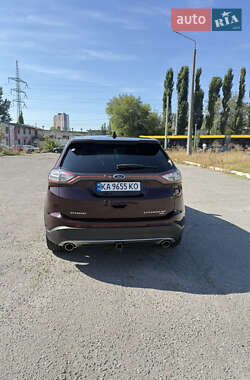 Позашляховик / Кросовер Ford Edge 2018 в 