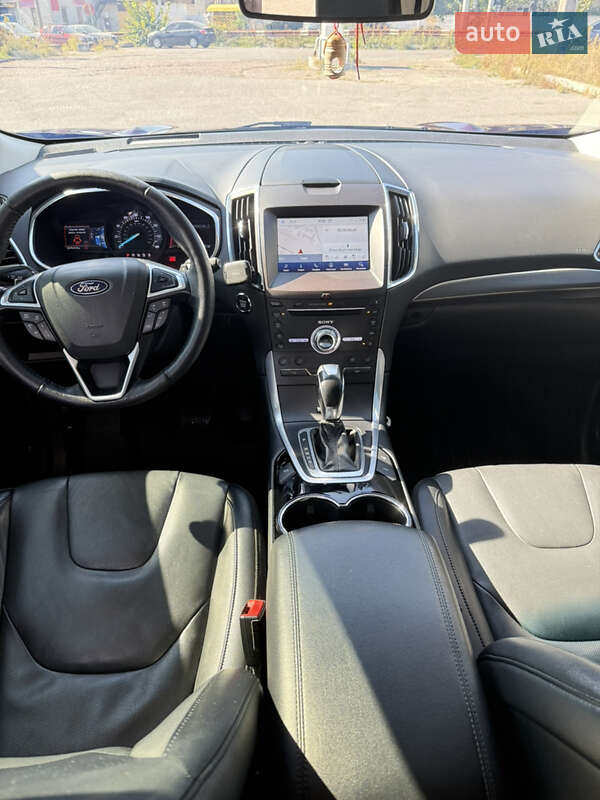 Позашляховик / Кросовер Ford Edge 2018 в Києві