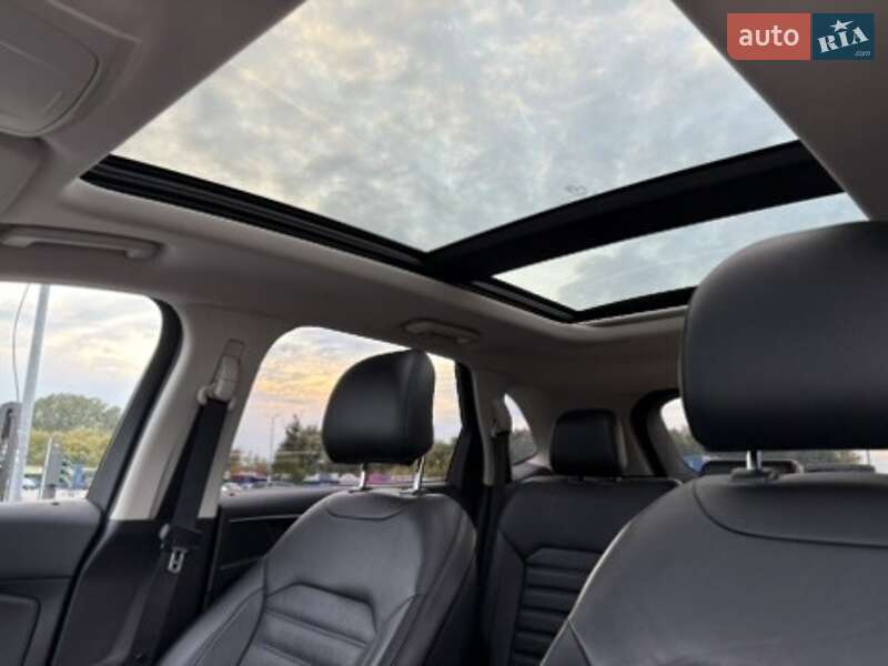 Позашляховик / Кросовер Ford Edge 2016 в Києві
