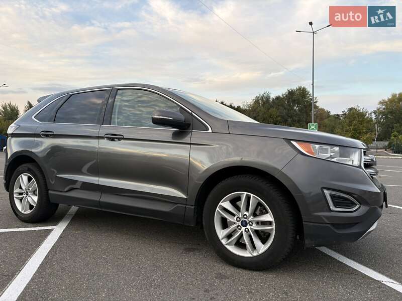 Позашляховик / Кросовер Ford Edge 2016 в Києві