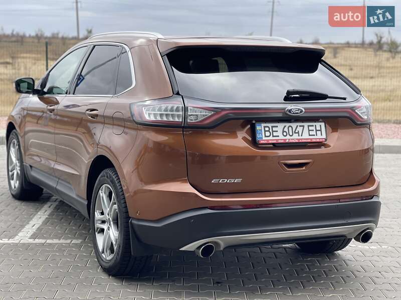 Позашляховик / Кросовер Ford Edge 2016 в Миколаєві