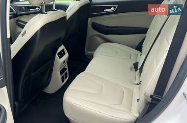 Внедорожник / Кроссовер Ford Edge 2020 в 