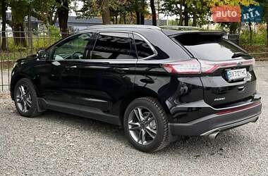 Внедорожник / Кроссовер Ford Edge 2016 в 