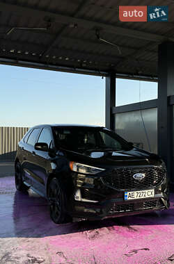 Внедорожник / Кроссовер Ford Edge 2019 в 