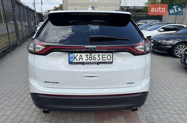 Внедорожник / Кроссовер Ford Edge 2015 в 