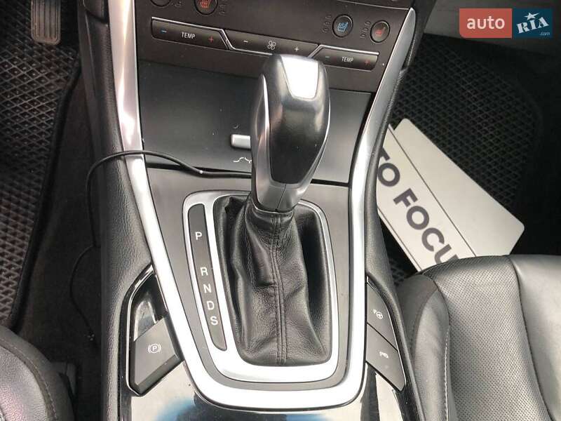 Внедорожник / Кроссовер Ford Edge 2017 в Киеве
