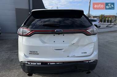 Позашляховик / Кросовер Ford Edge 2019 в 