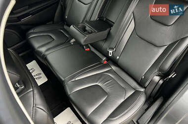 Внедорожник / Кроссовер Ford Edge 2022 в 
