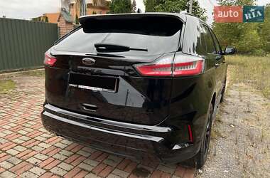 Внедорожник / Кроссовер Ford Edge 2022 в 