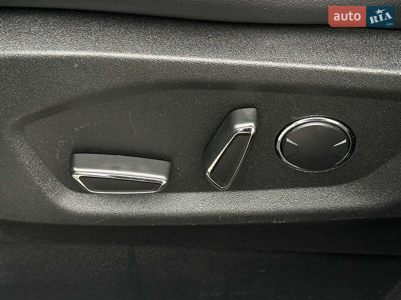 Внедорожник / Кроссовер Ford Edge 2018 в Дрогобыче фото 30 Внедорожник / Кроссовер Ford Edge 2018 в Дрогобыче