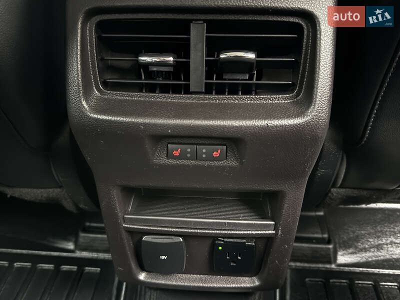 Внедорожник / Кроссовер Ford Edge 2018 в Дрогобыче фото 48 Внедорожник / Кроссовер Ford Edge 2018 в Дрогобыче