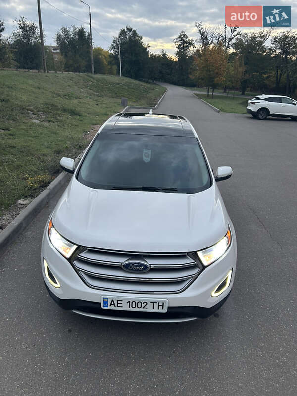 Внедорожник / Кроссовер Ford Edge 2015 в Кривом Роге