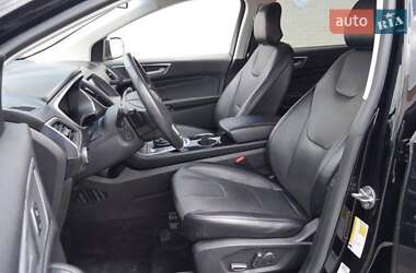 Внедорожник / Кроссовер Ford Edge 2018 в 