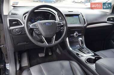 Внедорожник / Кроссовер Ford Edge 2018 в 