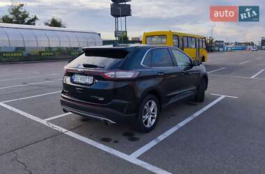 Внедорожник / Кроссовер Ford Edge 2017 в 