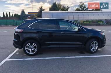 Внедорожник / Кроссовер Ford Edge 2017 в 
