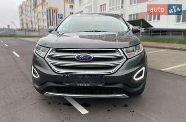 Внедорожник / Кроссовер Ford Edge 2018 в 