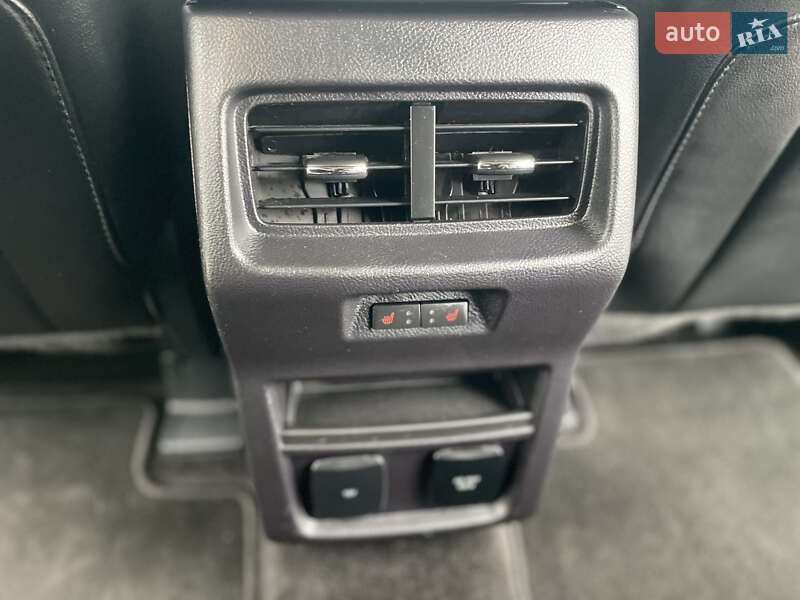 Внедорожник / Кроссовер Ford Edge 2018 в Киеве