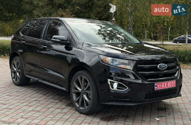 Внедорожник / Кроссовер Ford Edge 2018 в 