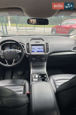 Внедорожник / Кроссовер Ford Edge 2020 в 