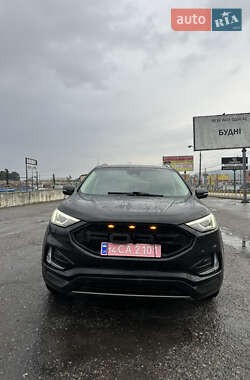 Внедорожник / Кроссовер Ford Edge 2020 в 