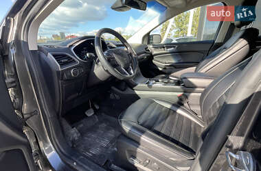 Внедорожник / Кроссовер Ford Edge 2019 в 