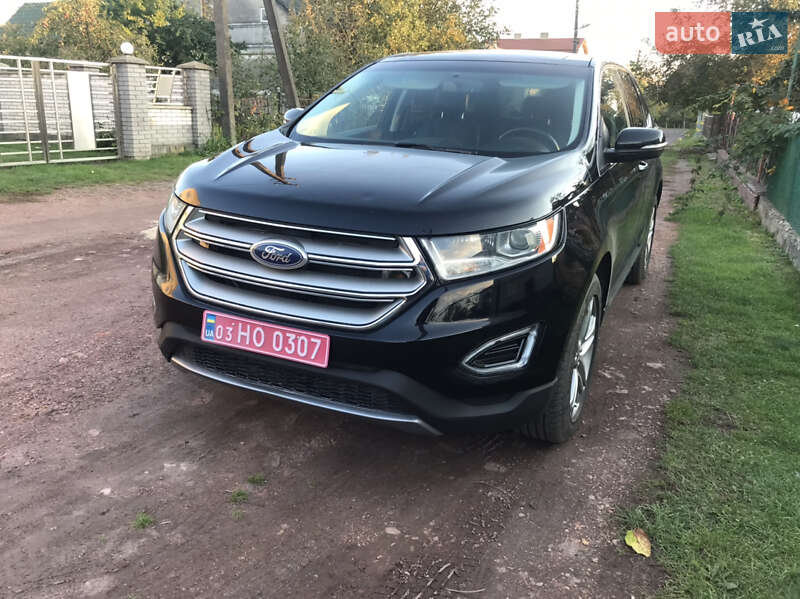 Внедорожник / Кроссовер Ford Edge 2016 в 