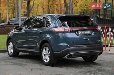 Внедорожник / Кроссовер Ford Edge 2016 в 