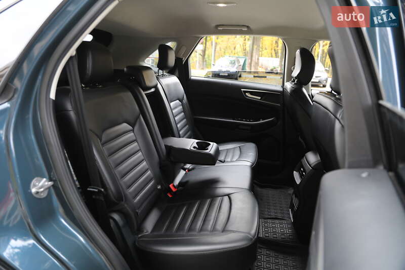 Внедорожник / Кроссовер Ford Edge 2016 в Харькове