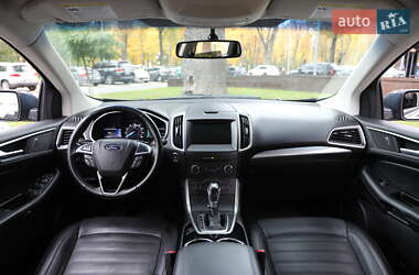 Внедорожник / Кроссовер Ford Edge 2016 в 
