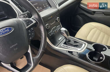 Внедорожник / Кроссовер Ford Edge 2015 в 