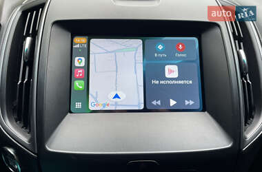 Позашляховик / Кросовер Ford Edge 2019 в 