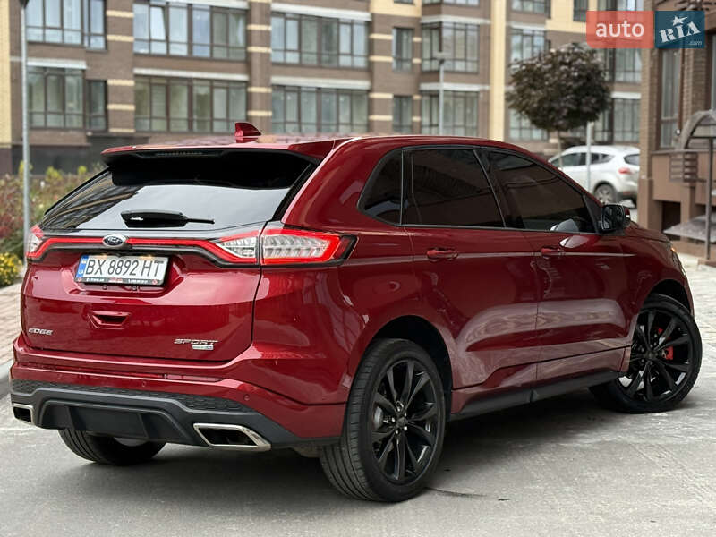 Позашляховик / Кросовер Ford Edge 2016 в Чернігові