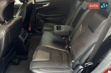 Внедорожник / Кроссовер Ford Edge 2016 в 