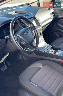 Внедорожник / Кроссовер Ford Edge 2020 в 