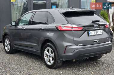 Позашляховик / Кросовер Ford Edge 2021 в 