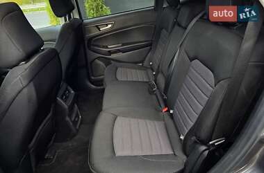 Позашляховик / Кросовер Ford Edge 2021 в 