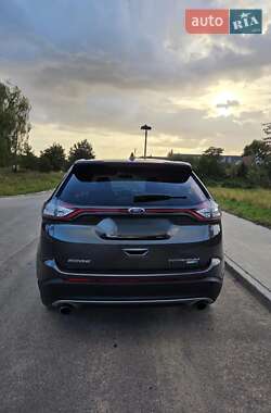 Внедорожник / Кроссовер Ford Edge 2018 в 