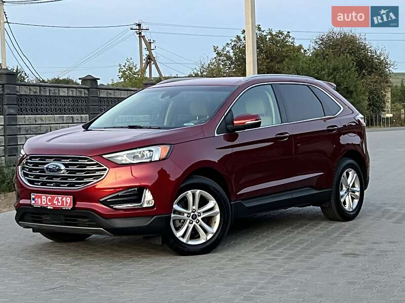 Позашляховик / Кросовер Ford Edge 2019 в Рівному