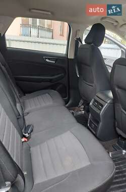 Позашляховик / Кросовер Ford Edge 2020 в 
