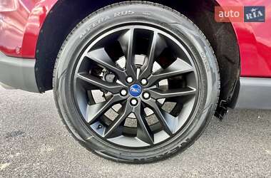Позашляховик / Кросовер Ford Edge 2015 в 
