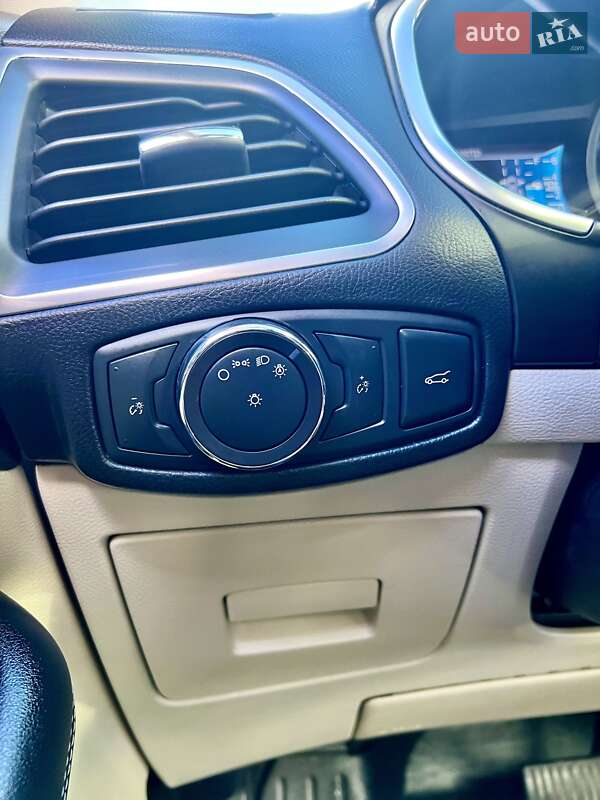 Внедорожник / Кроссовер Ford Edge 2015 в Виннице