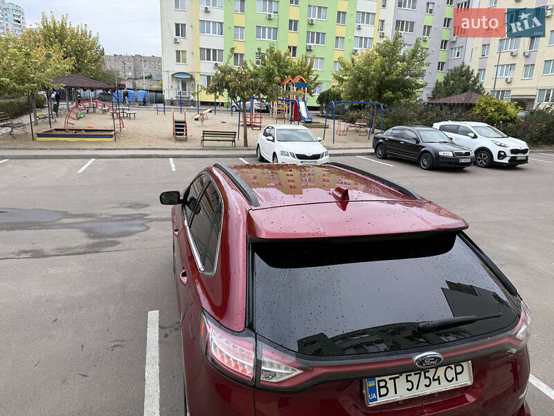 Внедорожник / Кроссовер Ford Edge 2016 в Николаеве