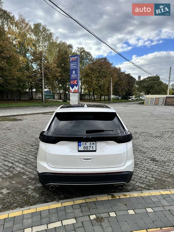 Позашляховик / Кросовер Ford Edge 2016 в Чернівцях