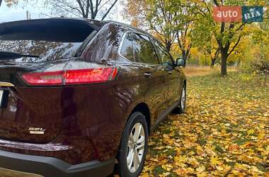 Внедорожник / Кроссовер Ford Edge 2019 в 