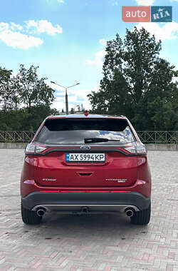 Внедорожник / Кроссовер Ford Edge 2017 в 
