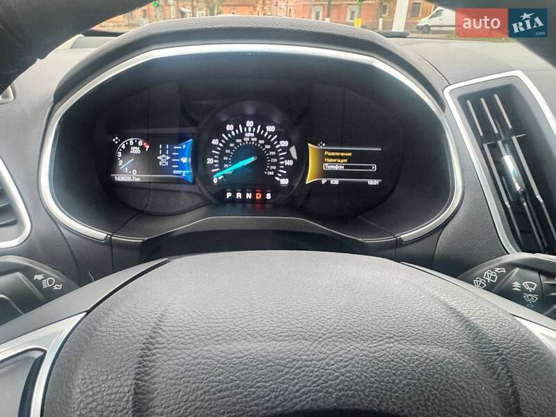 Позашляховик / Кросовер Ford Edge 2016 в Харкові