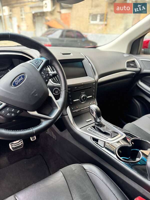 Позашляховик / Кросовер Ford Edge 2016 в Харкові
